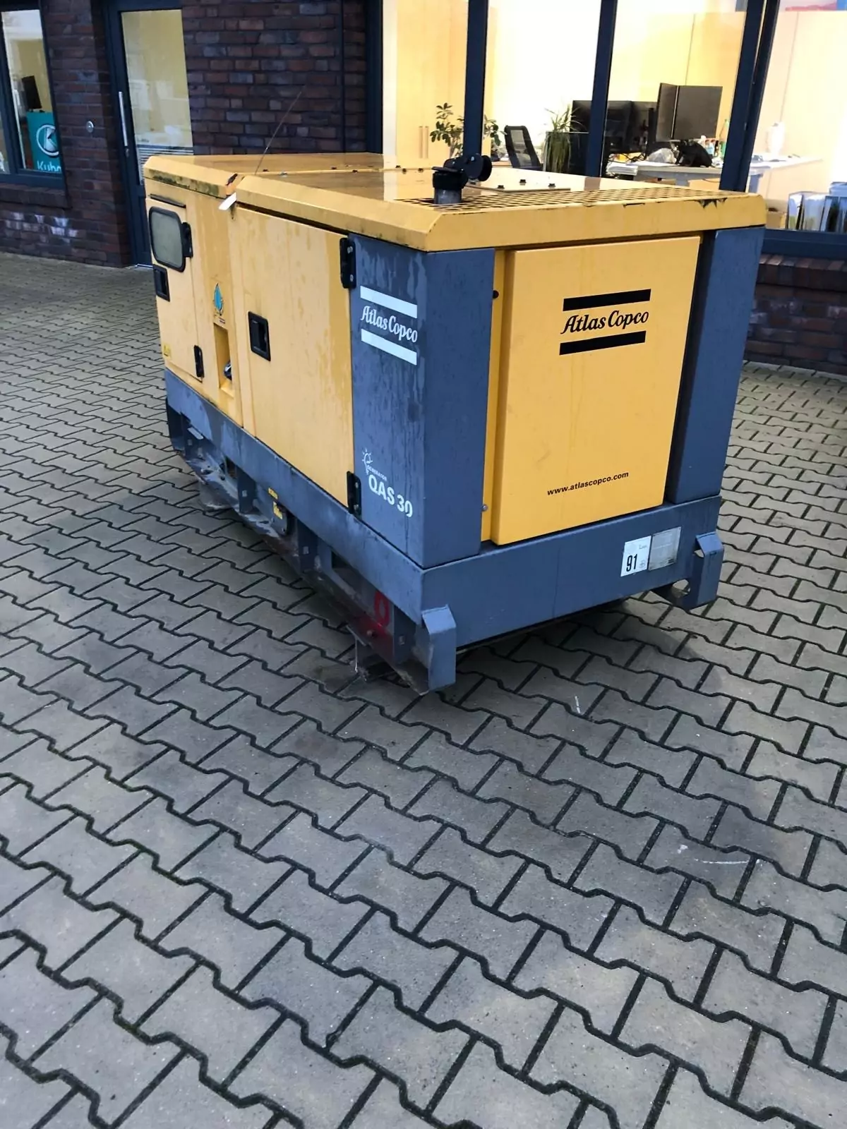 Atlas Copco QAS 30 Generator/defekt – Bild 4