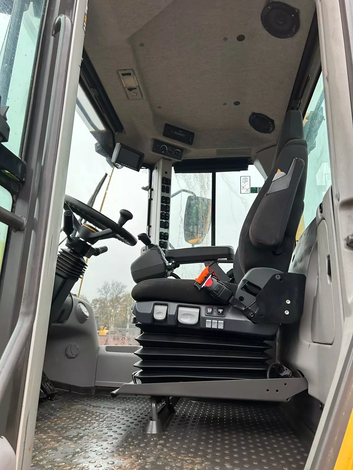 Volvo L110 H – Bild 8