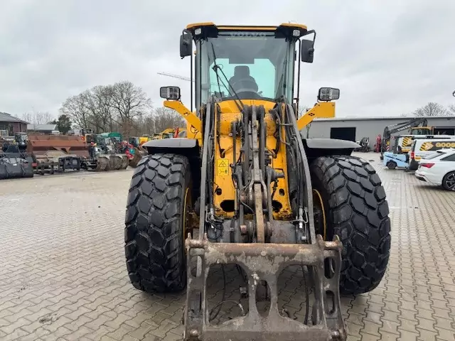 Volvo L60H – Bild 8