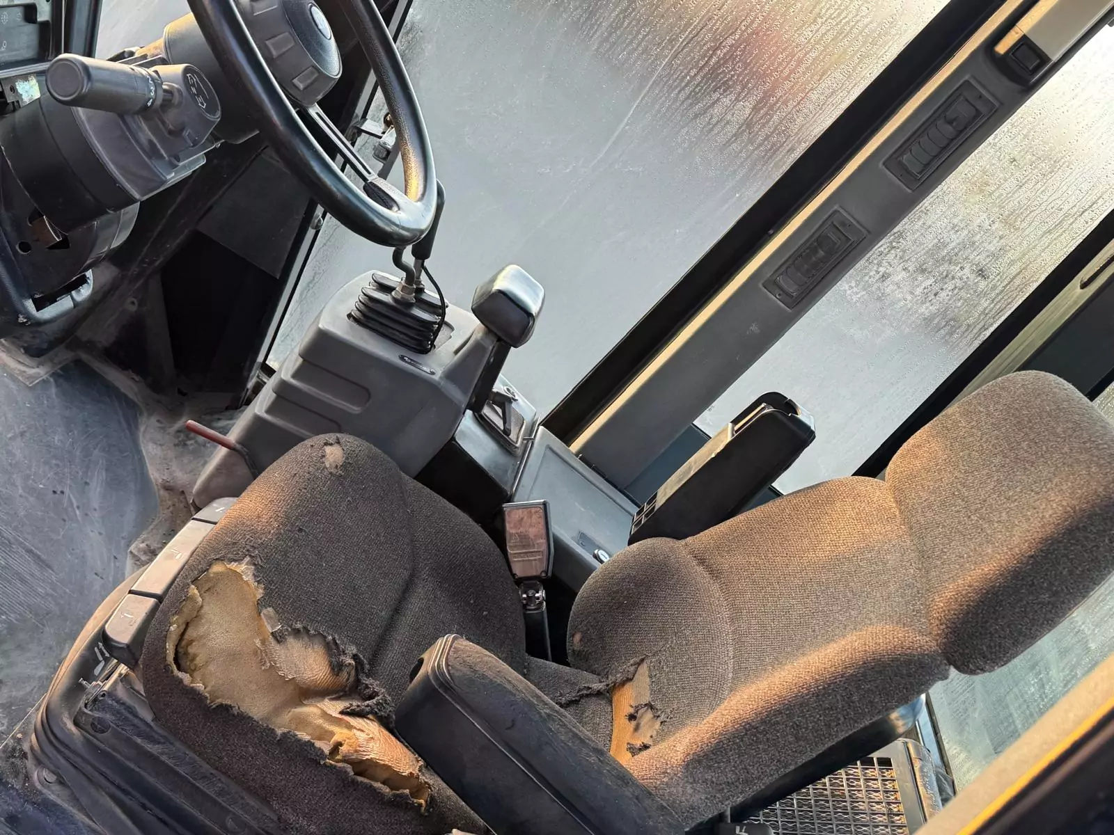 CAT 950G – Bild 11